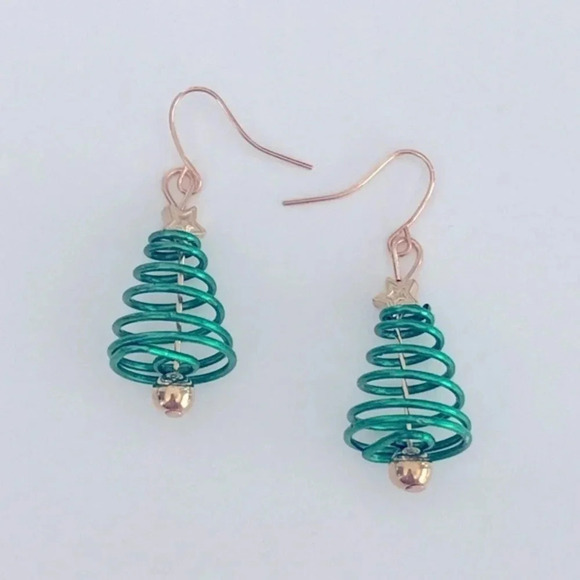 Cool Metal Spiral Green & Gold Christmas Tree Earrings NWT - Picture 2 of 3